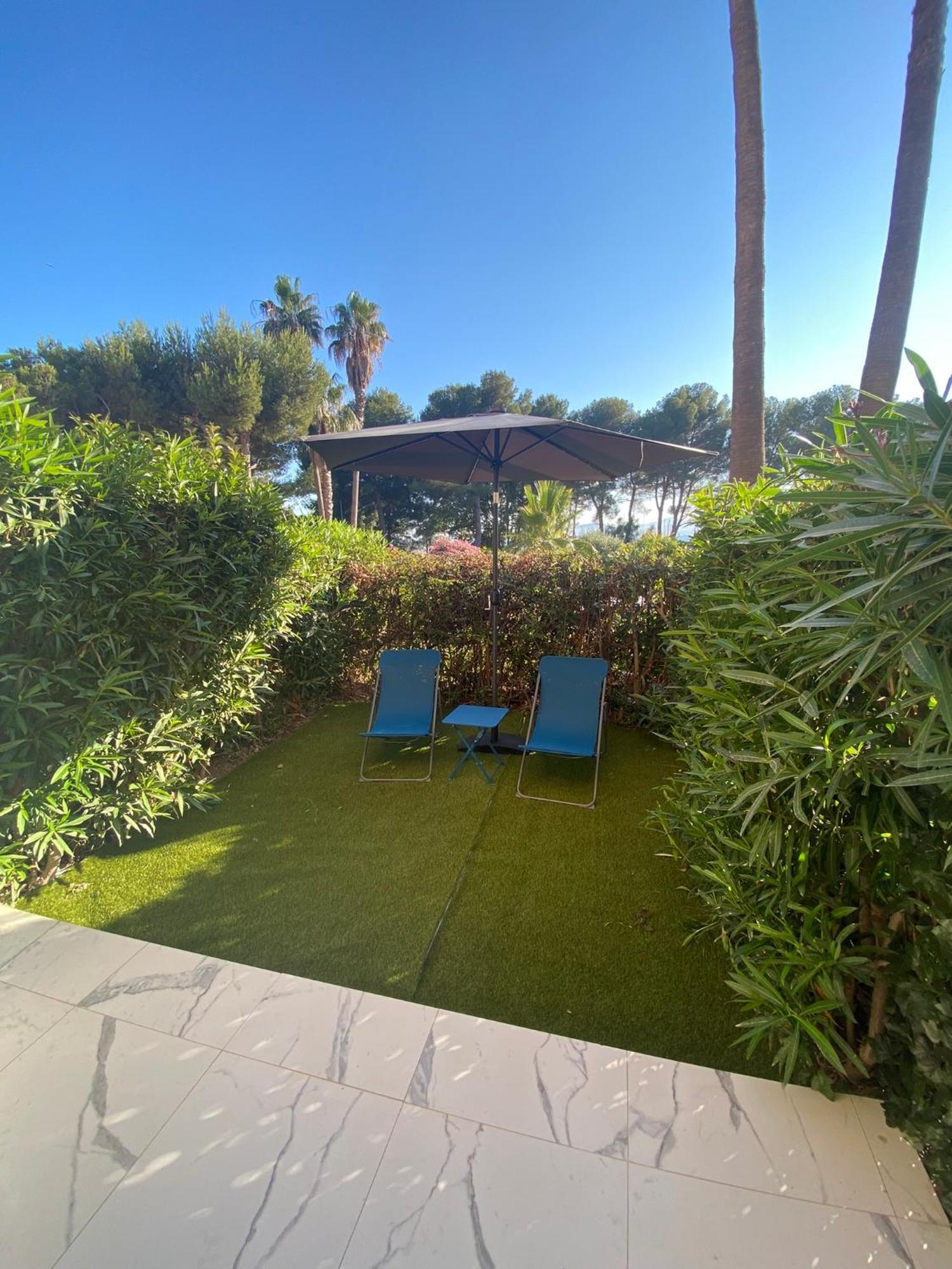 Appartement Face Mer Et Port Santa Lucia Climatise Et Wifi Saint-Raphaël エクステリア 写真